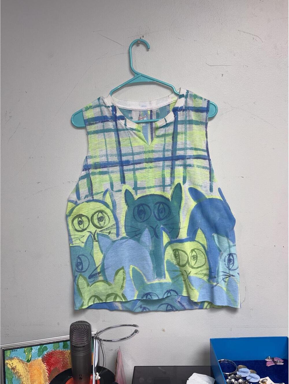 Hand Painted by Sleeveless Cotton Cutoff Crop Top with Cat Print - Size L